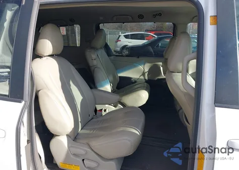 2011 Toyota Sienna Le V6 из США, поврежденный, VIN 5TDKK3DC7BS165343